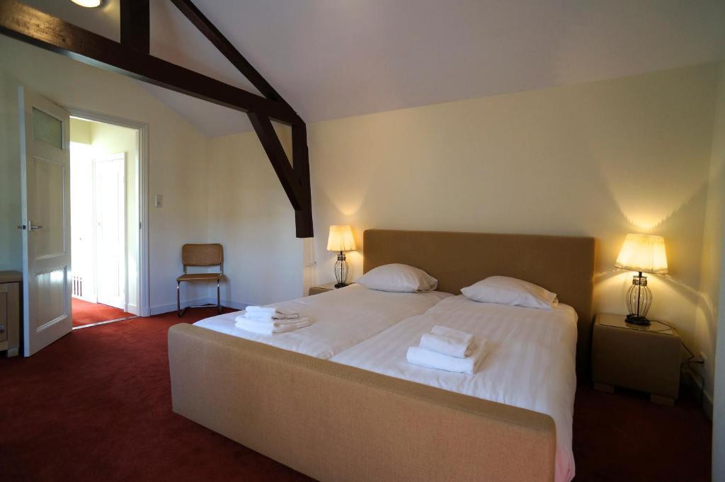 Stayci Serviced Apartments Noordeinde L'Aia Camera foto