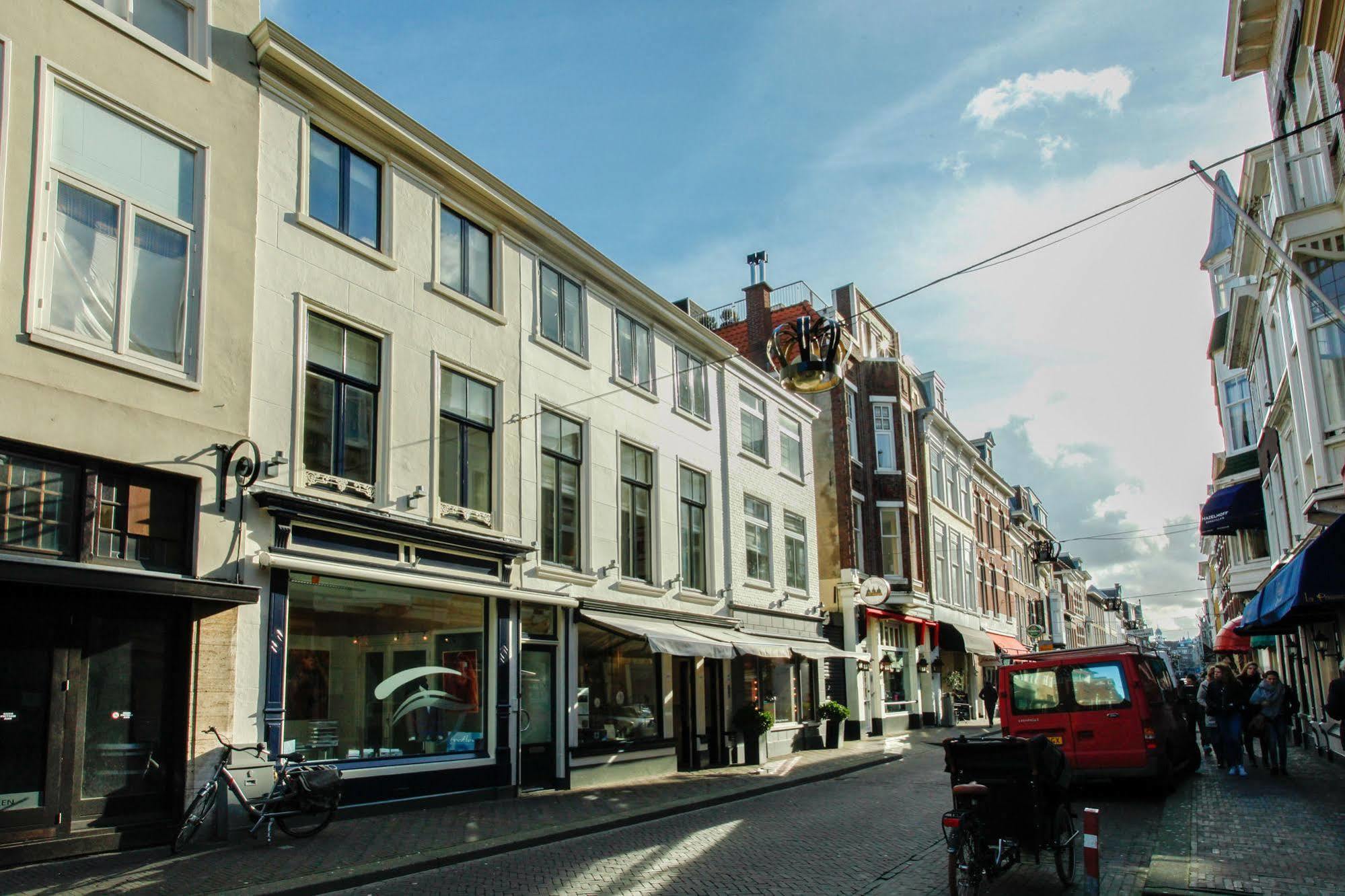 Stayci Serviced Apartments Noordeinde L'Aia Esterno foto
