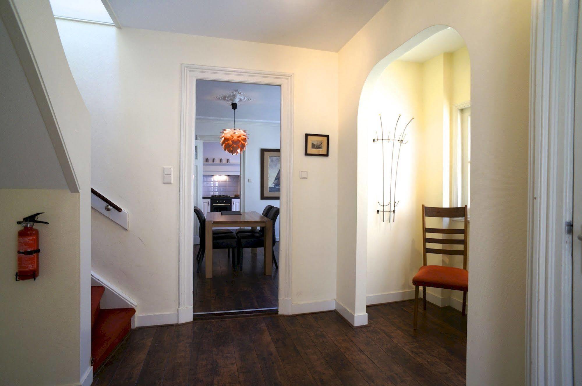 Stayci Serviced Apartments Noordeinde L'Aia Esterno foto