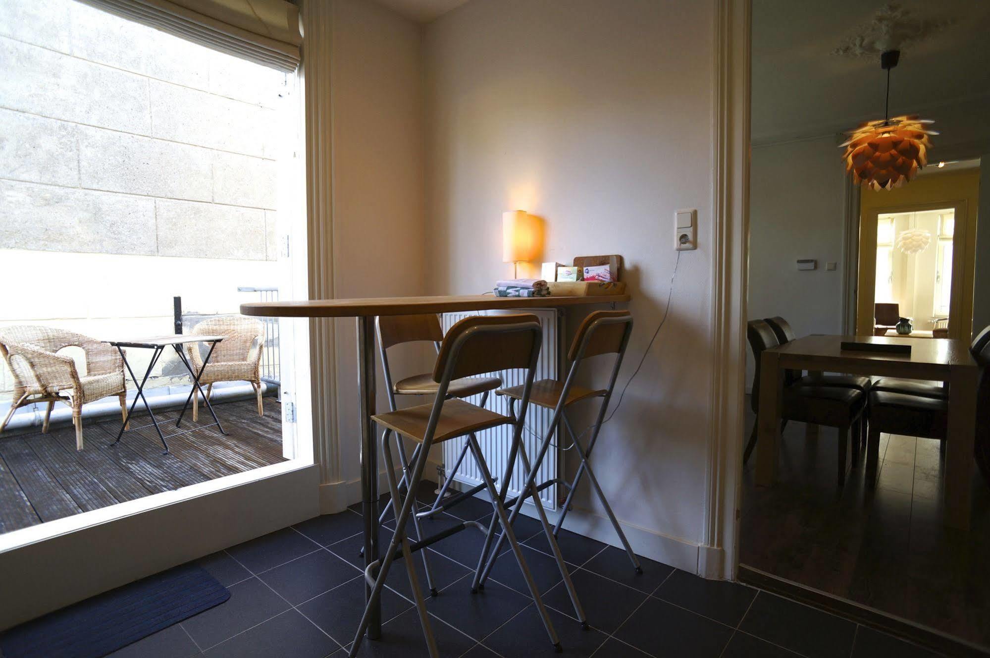 Stayci Serviced Apartments Noordeinde L'Aia Esterno foto
